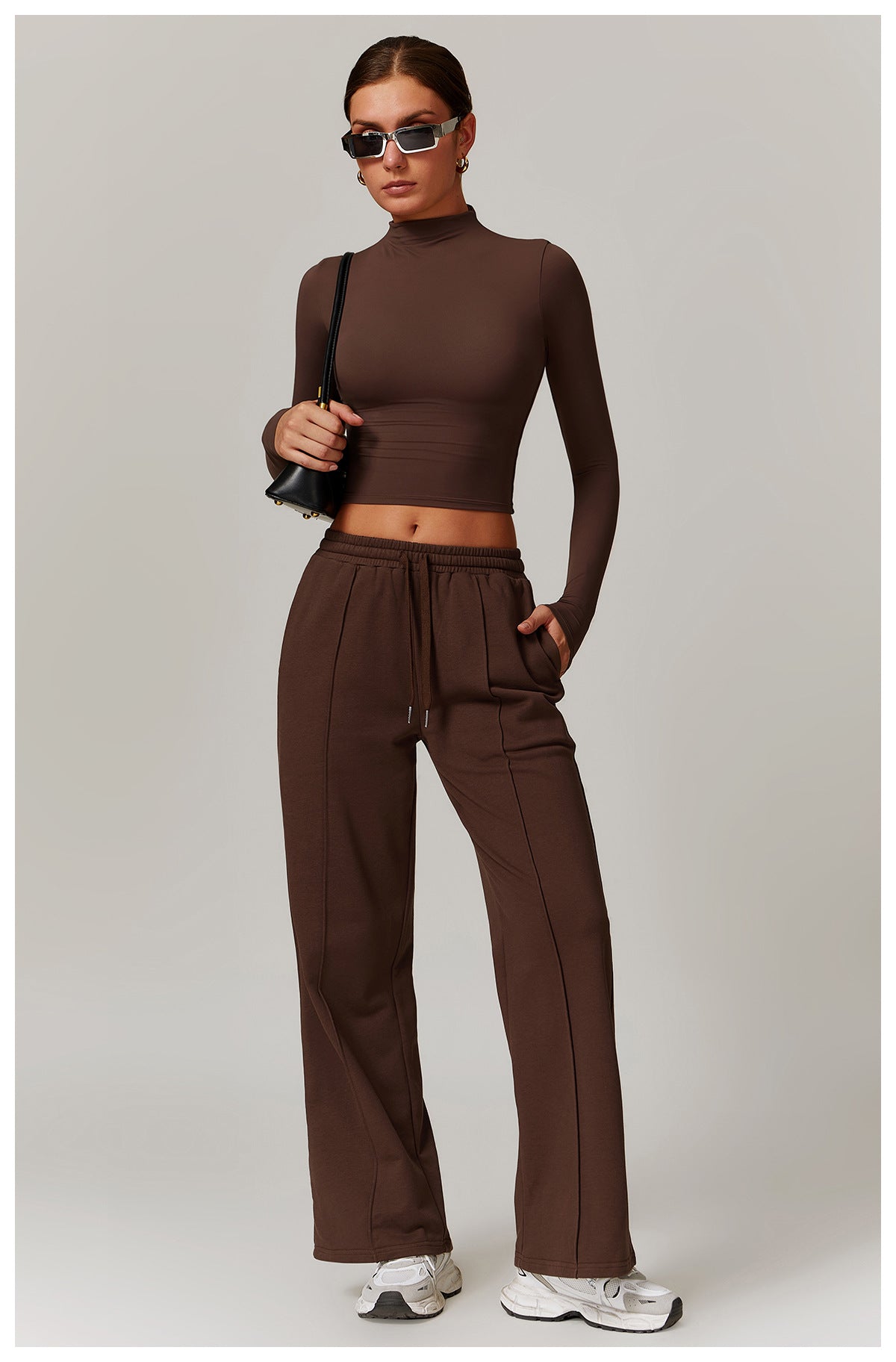 BEQUEME FREIZEITHOSE MIT GERADER PASSFORM – SPORTLICH UND STILVOLL