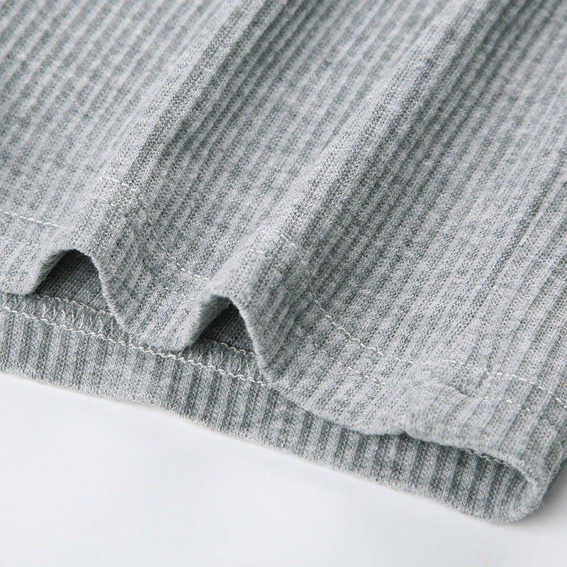 DREITEILIGES FREIZEIT-SET MIT KAPUZE – STIL UND KOMFORT FÜR JEDEN TAG