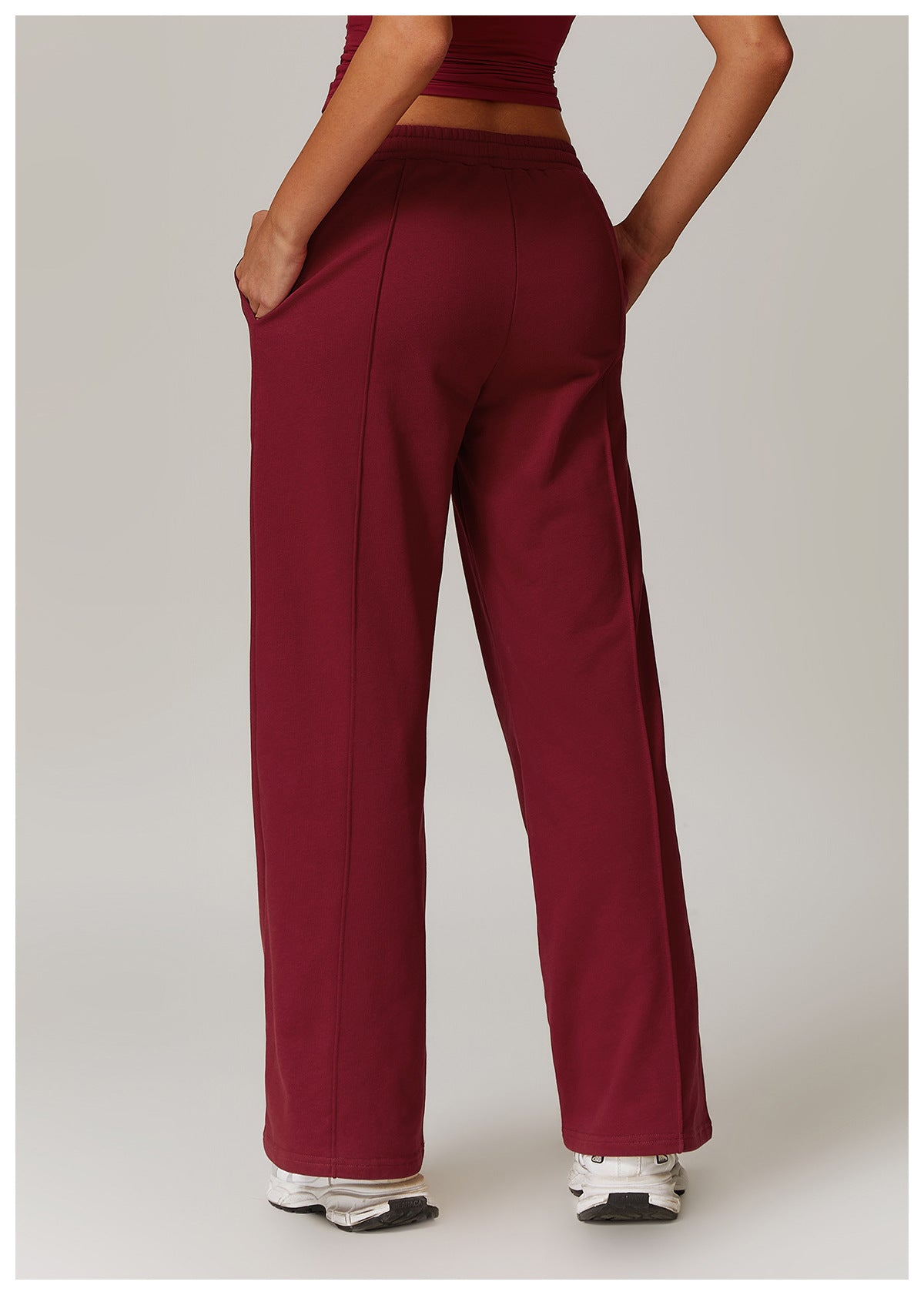 BEQUEME FREIZEITHOSE MIT GERADER PASSFORM – SPORTLICH UND STILVOLL