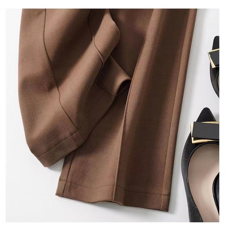 ELEGANTE HOSE MIT FALTENDETAILS – CHIC UND VIELSEITIG