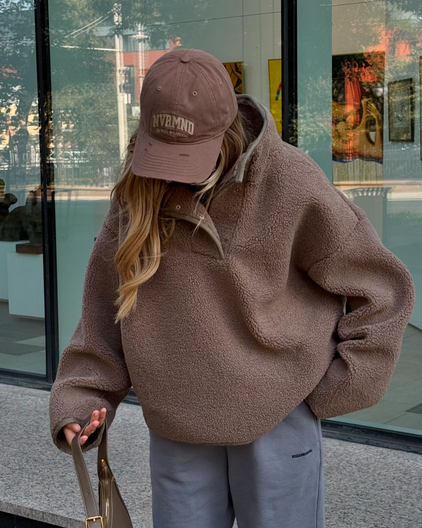 GEMÜTLICHER PULLOVER MIT STEHKRAGEN – PERFEKT FÜR KUSCHELIGE TAGE