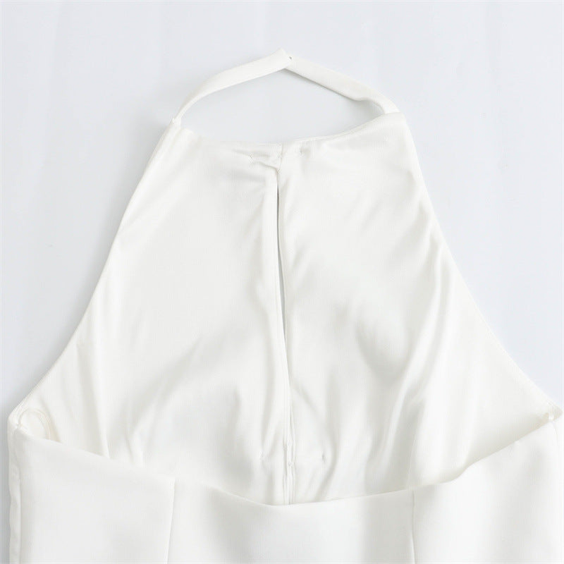 ELEGANTES HALTERTOP MIT SCHMUCKDETAILS – GLAMOURÖS