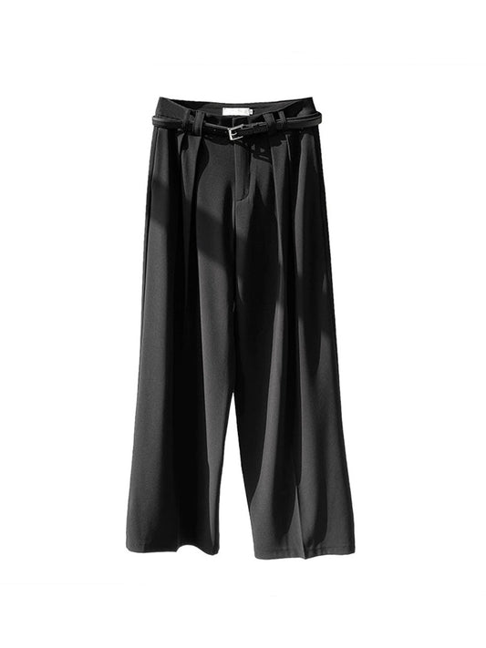 WEITE HOSE MIT GÜRTEL – ELEGANZ UND KOMFORT IN EINEM