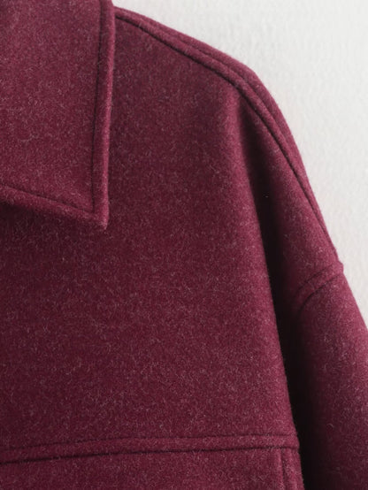 ELEGANTE KURZJACKE IN WEINROT