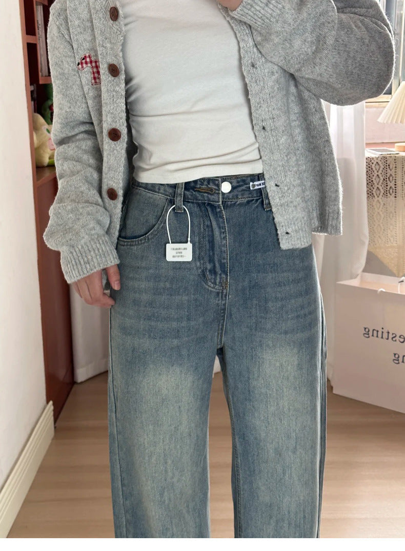 KLASSISCHE JEANS MIT GERADER PASSFORM – VIELSEITIG UND ZEITLOS