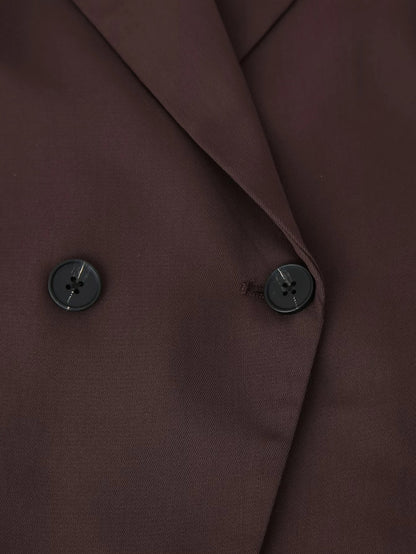 KLASSISCHER DOPPELREIHER-BLAZER – ELEGANZ FÜR JEDEN ANLASS