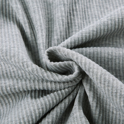 DREITEILIGES FREIZEIT-SET MIT KAPUZE – STIL UND KOMFORT FÜR JEDEN TAG