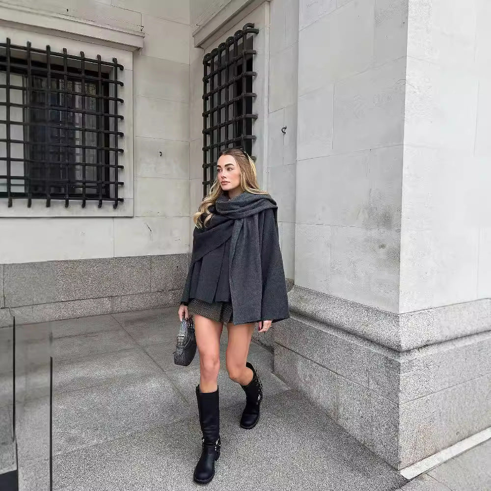 ELEGANTES PONCHO-SHIRT – EIN HINGUCKER FÜR BESONDERE MOMENTE