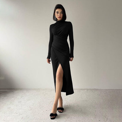 ELEGANTES MAXIKLEID MIT DRAPIERUNG – FEMININ UND ANMUTIG