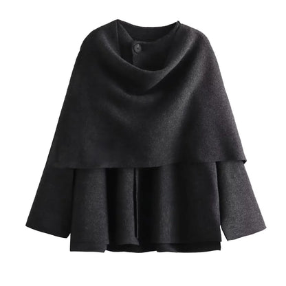 ELEGANTES PONCHO-SHIRT – EIN HINGUCKER FÜR BESONDERE MOMENTE
